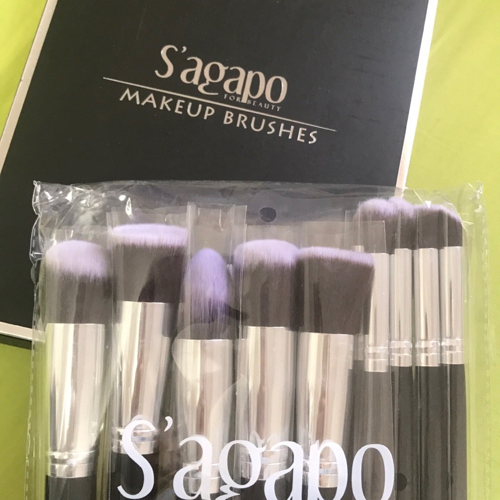 Makeup brushes set